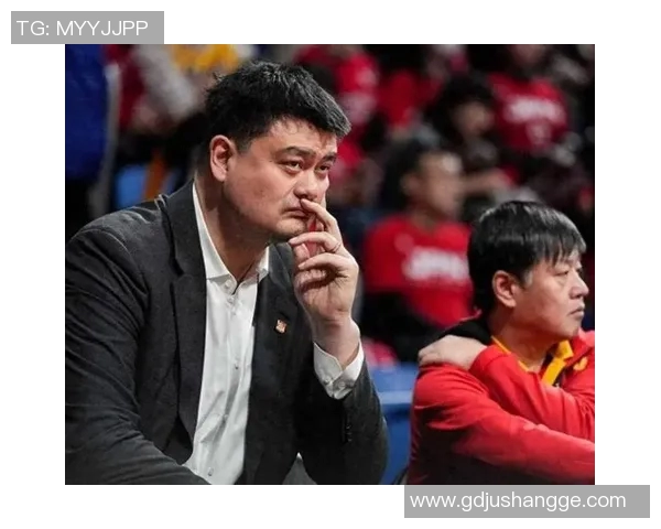 姚明为何渴望改变身高追寻更平衡的生活与自我认同之路