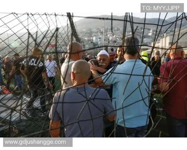 以色列足球明星在意外事故中遇难视频引发全球关注与哀悼 以色列足球明星在意外事故中遇难视频引发全球关注与哀悼