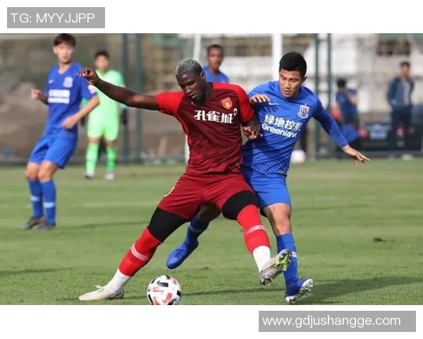 篮球明星心中的足球梦队伍揭秘与他们的热爱故事分享